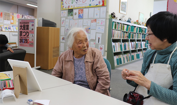 2018年11月11日御前崎市立図書館（御前崎）