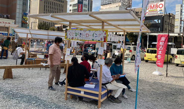 2022年10月30日ベッドでぎゅうぎゅうくじびきドローイング 松菱跡地（浜松）